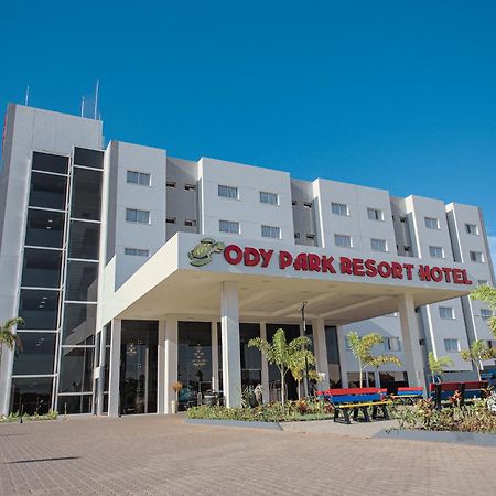 Ody Park Resort Hotel Iguaracu ภายนอก รูปภาพ